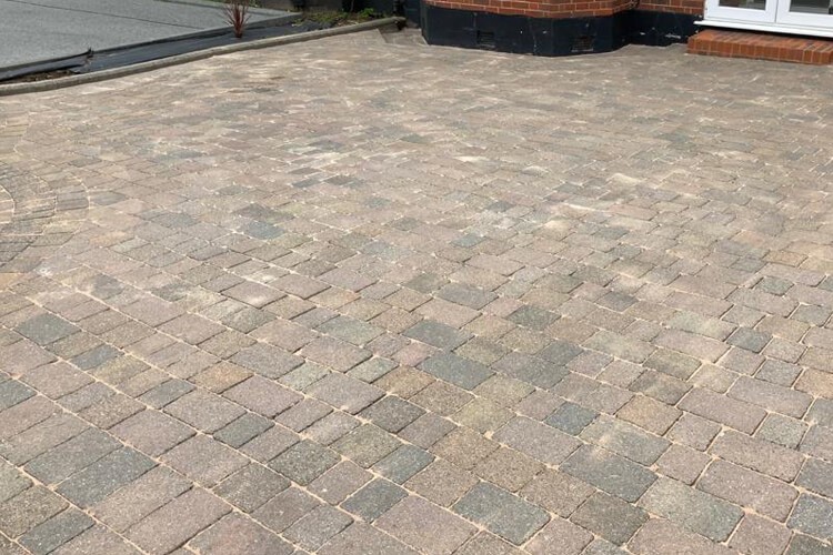 Crazy paving cleaning Petersfield
