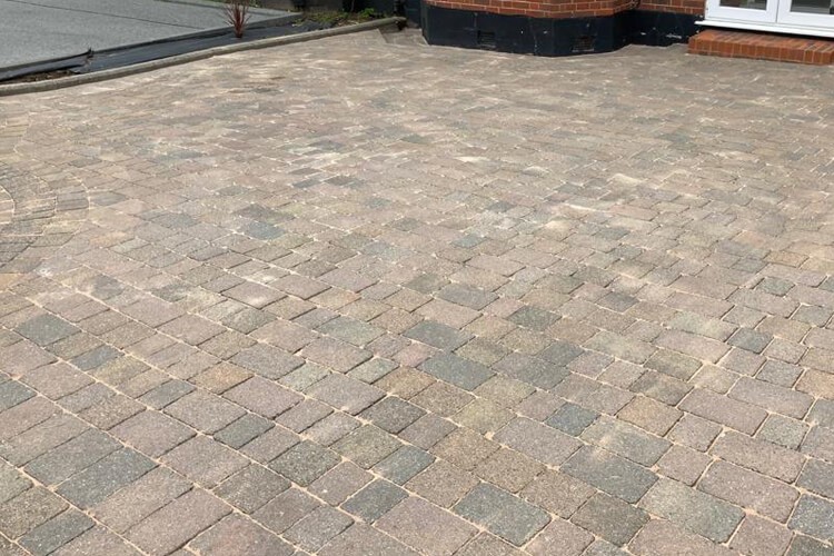block-paving-jet-washers Crazy paving cleaning Crawley